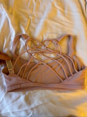 lululemon athletica Strappy Ribbed Sports Bra in Dusty Rose